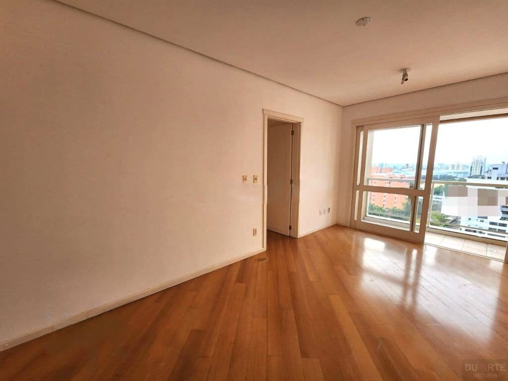 Apartamento Cobertura Duplex no bairro Chácara das Pedras de Porto Alegre/RS