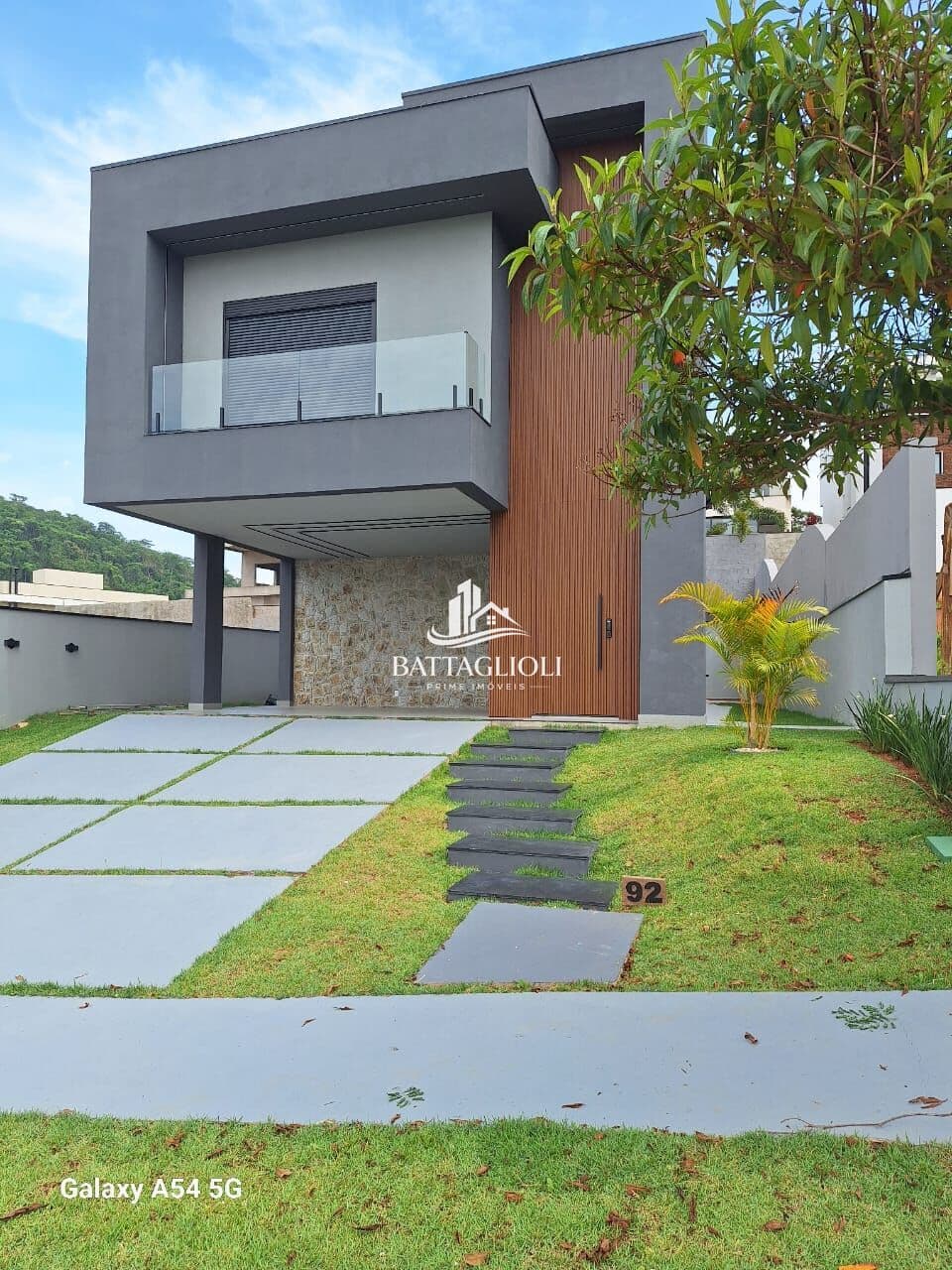 CASA À VENDA COM 3 QUARTOS NO RESIDENCIAL IBI ARAM - ITUPEVA/SP