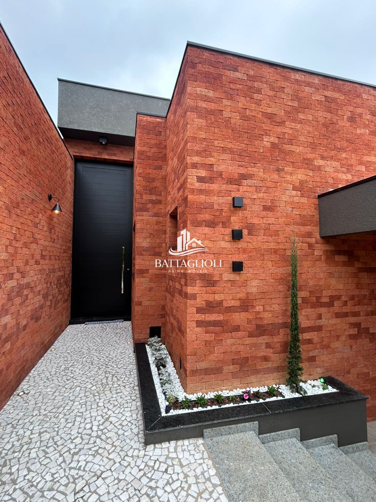 CASA NOVA TÉRREA COM 3 QUARTOS E PISCINA NO RESIDENCIAL PHYTUS - ITUPEVA -SP