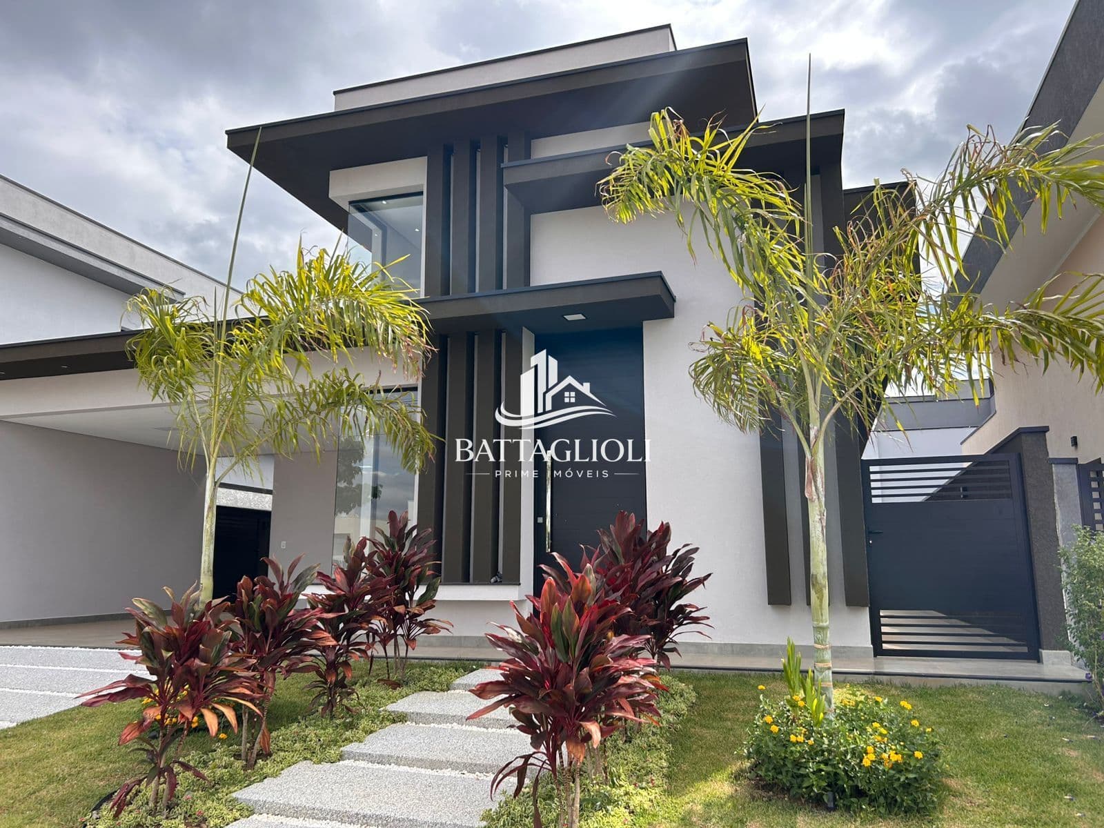 CASA NOVA COM 3 SUÍTES À VENDA NO CONDOMÍNIO GRAN VILLE SÃO VENÂNCIO - ITUPEVA-SP!