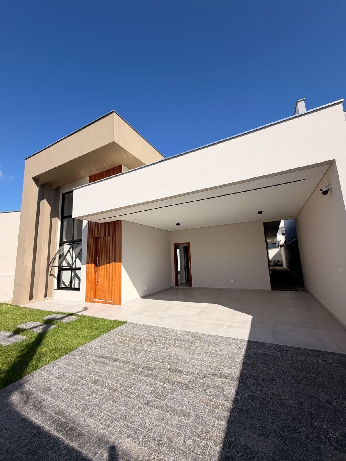 Casa em Joinville - Jardim Iririú