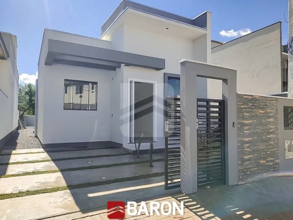Casa - 3 Dormitórios | Bairro Volta Grande