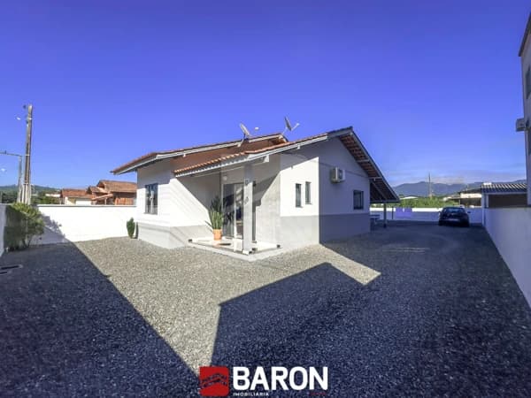 Casa - 3 dormitórios | Bairro Centro - Guabiruba