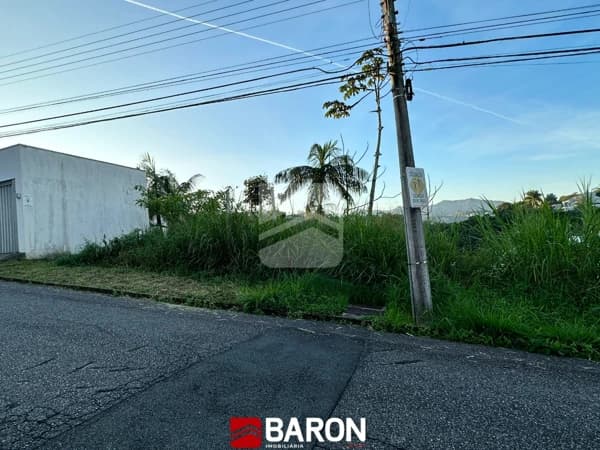 Terreno à venda | Centro de Brusque/SC