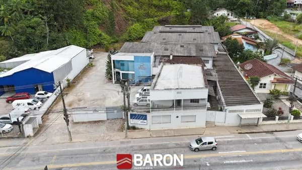 Galpão/Depósito/Armazém em Brusque - Primeiro de Maio
