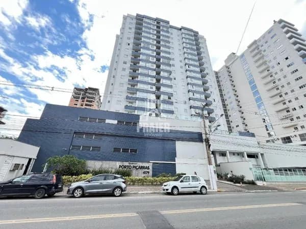 RESIDENCIAL PORTO PIÇARRAS