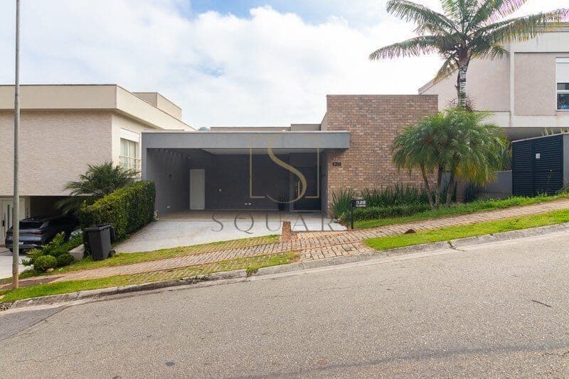 Casa Alto Padrão Térrea em Alphaville - Mobiliada