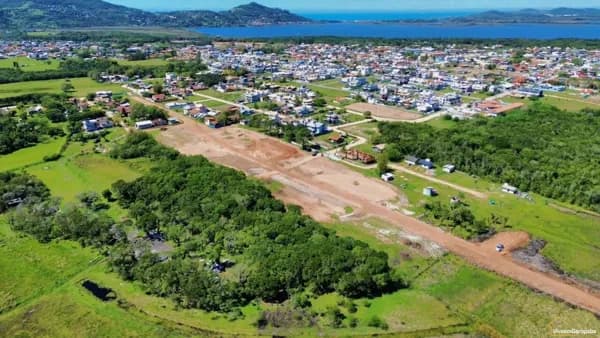 Terreno - Loteamento Raizes do Pedra Branca