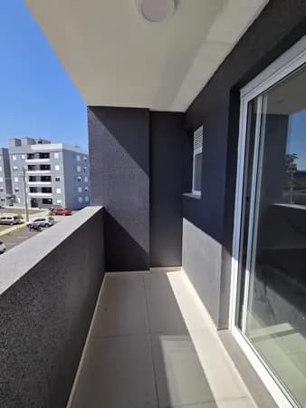 Apartamento com sacada na Olaria, Canoas/RS