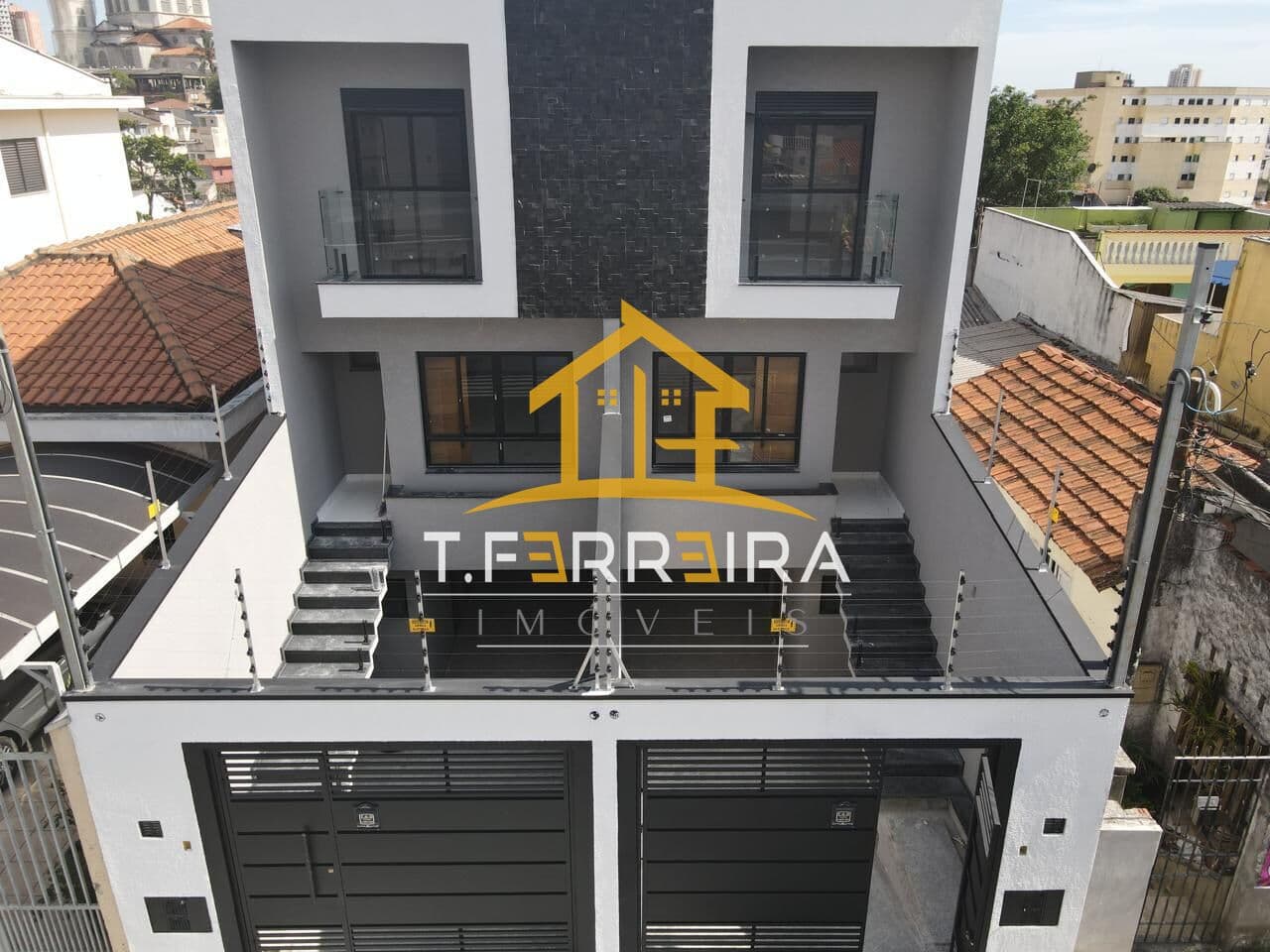 Lindo Sobrado Frontal de alto padrão com 170m², 3 suítes, Espaço Gourmet e 5 vagas na Vila Formosa!!!