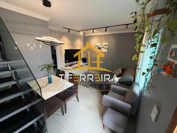 Condominio de Sobrado com 02 suítes e 02 vagas na Cidade Patriarca!!!
