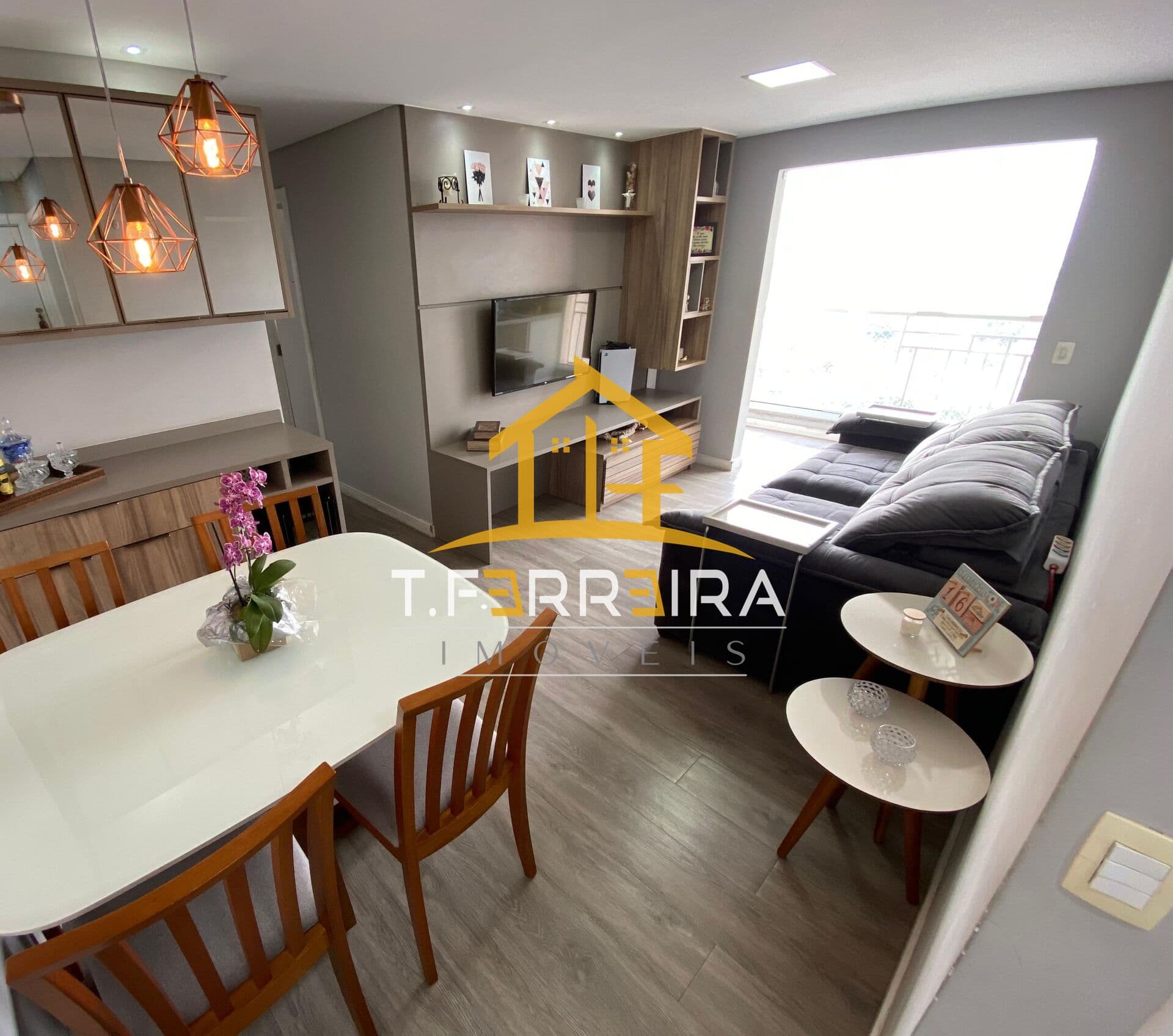 Lindo Apartamento com 03 dormitórios, Terraço com Churrasqueira e 02 vagas no Tatuapé!!!