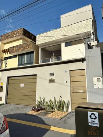 Casa de 4 quartos/suites em Jardim Atlântico Goiânia