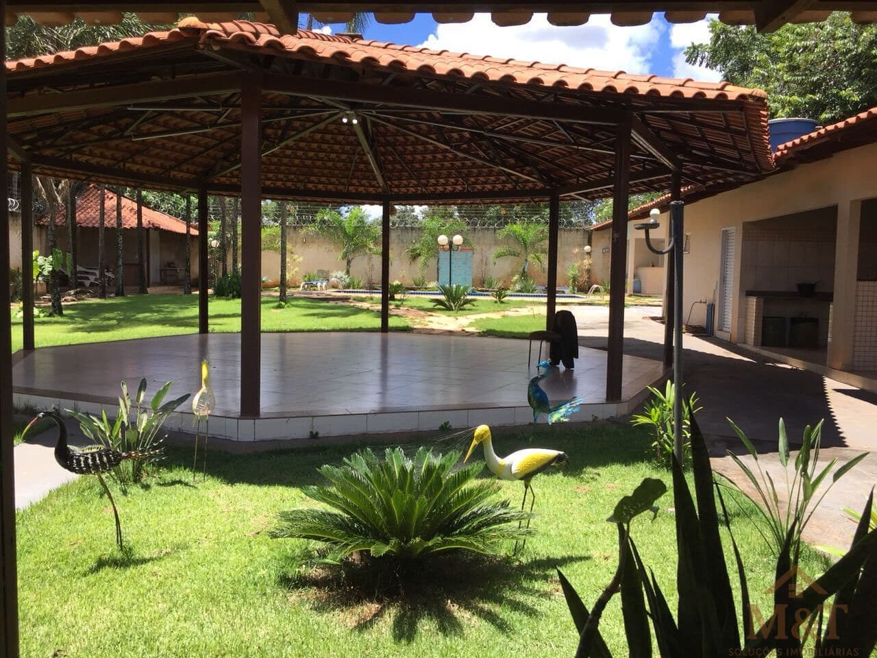 Chácara de 1200 m2 do Setor Recreio Mansões do Campus em Goiânia Go
