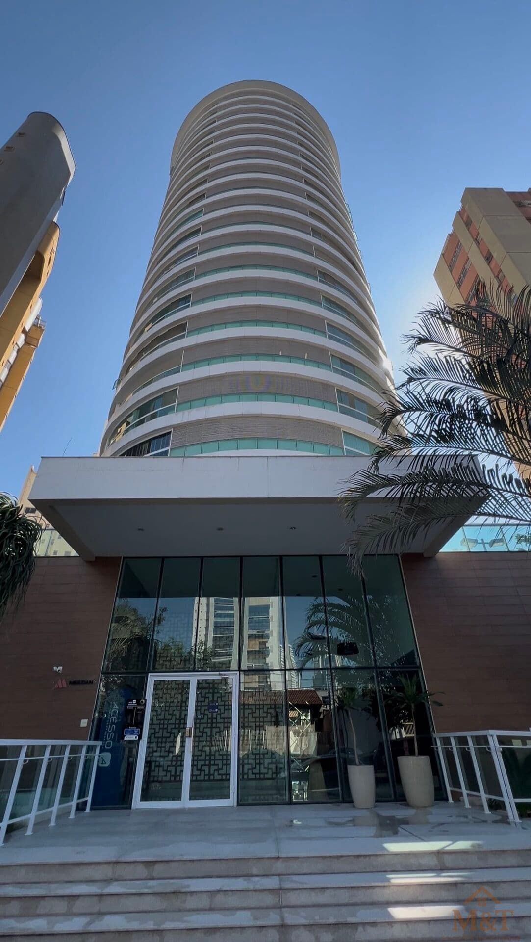 Apartamento Alto Padrão Condomínio Monumental