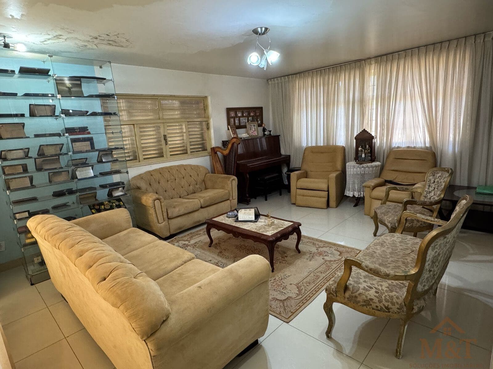 Casa 4 quartos no Setor Marista próximo a Avenida 85