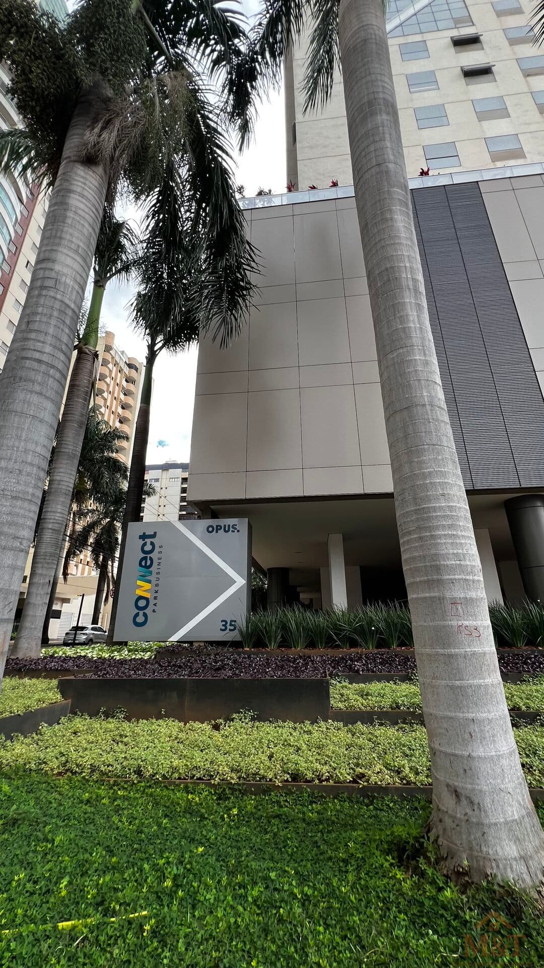 Sala Comercial de 44 m2 no Connect Park Business em Goiânia