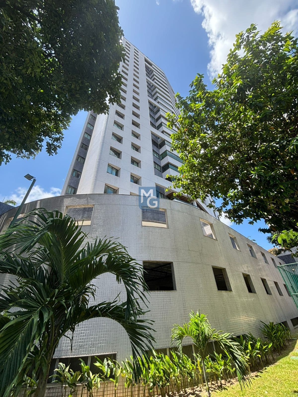 vendo apartamento 4 quartos no poço da panela