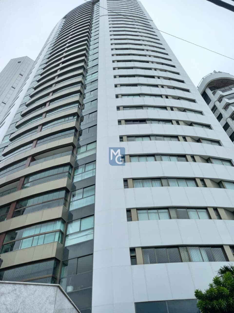 Apartamento em Recife - Pina
