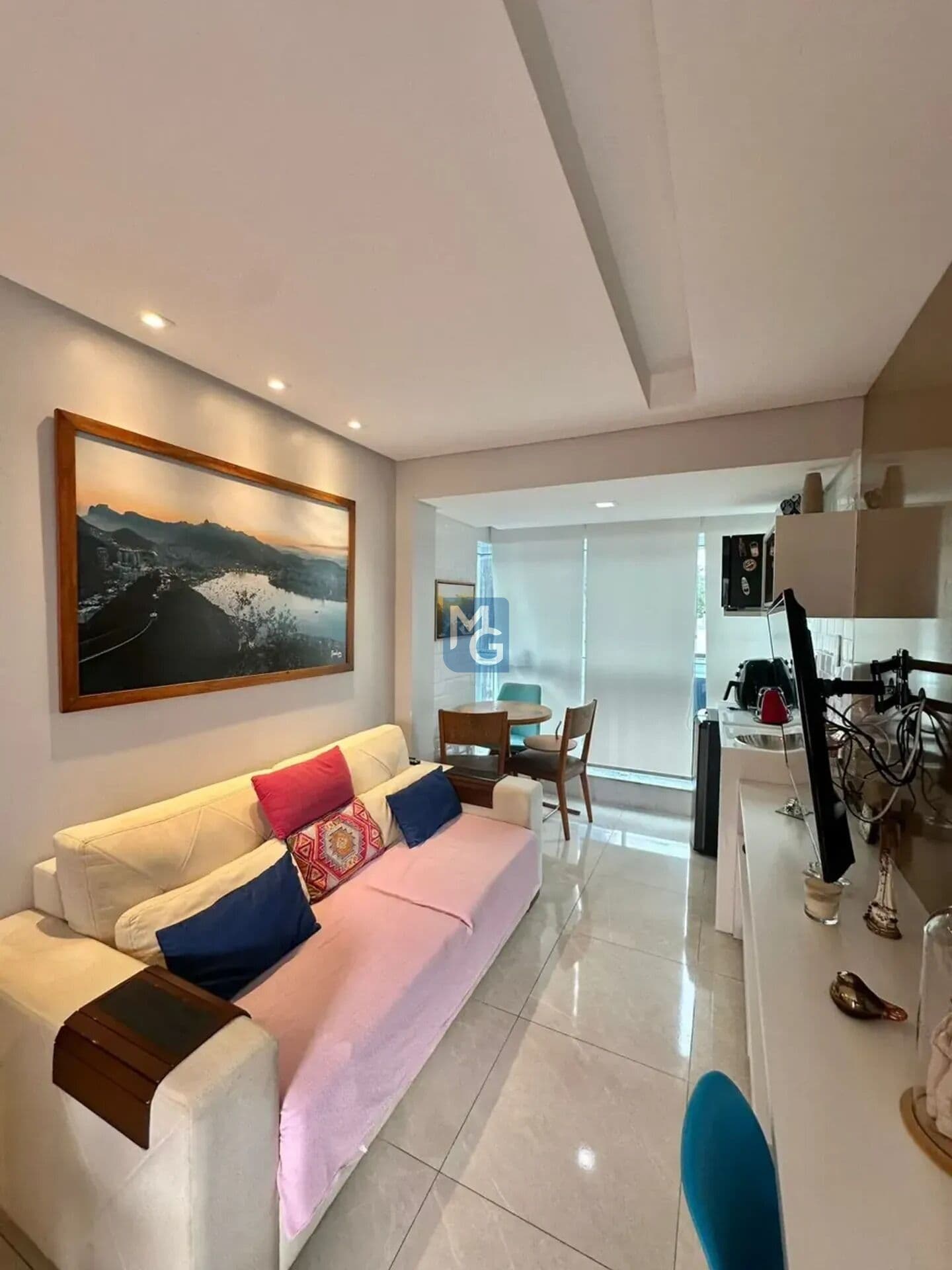 Apartamento em Casa Amarela