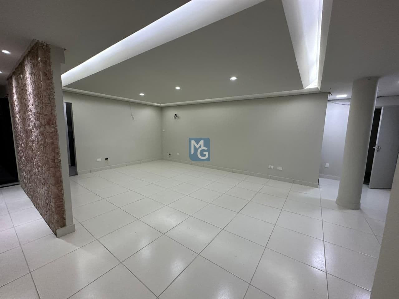 alugo sala comercial