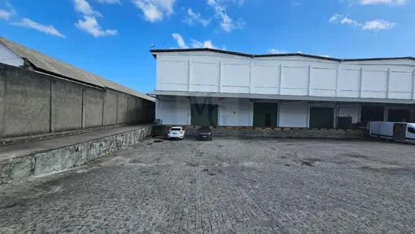 GALPÃO INDUSTRIAL IBURA 3000M²