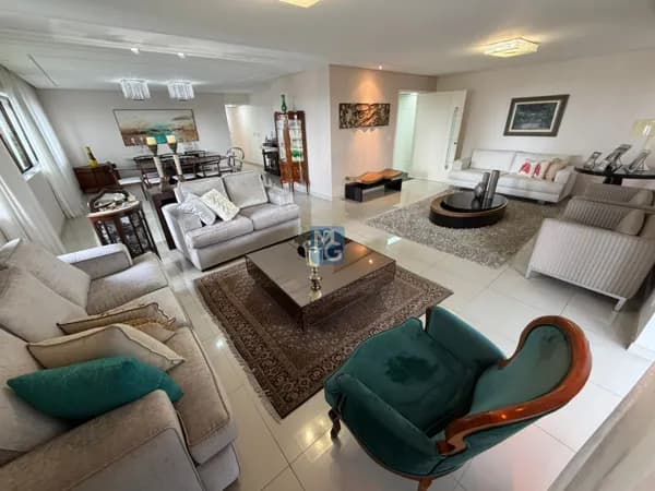 Apartamento 4 Suítes no Monteiro