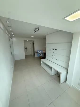 VENDO APARTAMENTO NA TORRE