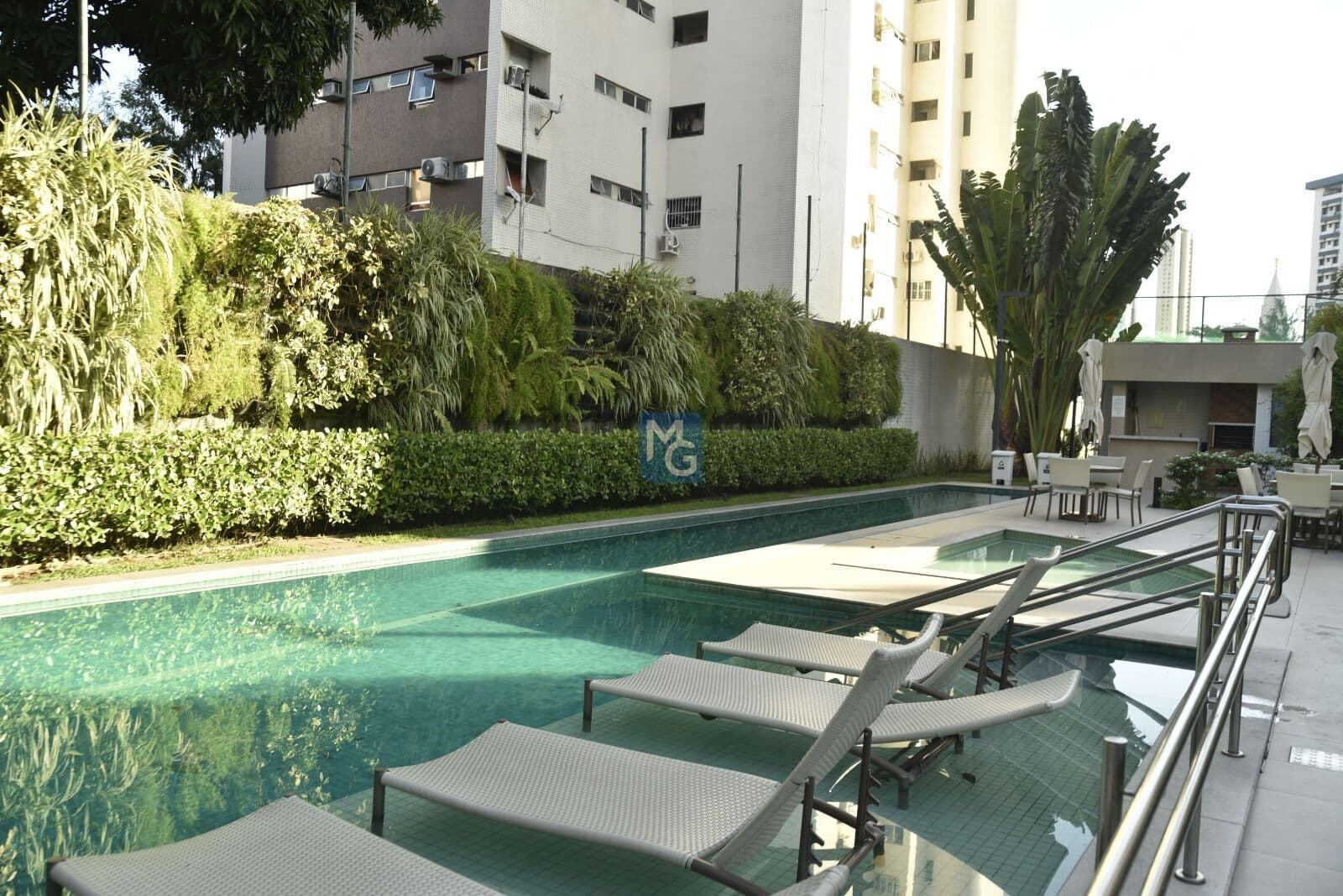 alugo flat no parnamirim