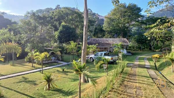 Sítio à venda em Rio Bonito, 9.000 m² por R$ 950.000,00 - Petrópolis, RJ