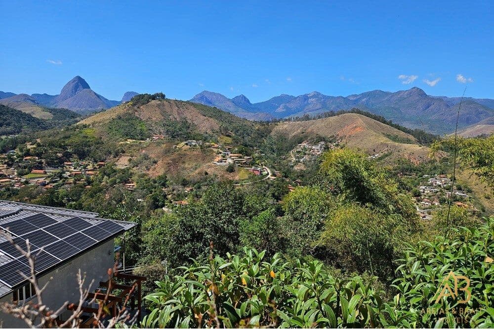 Lote Exclusivo no Condomínio Mundéus em Itaipava - com 2.173,46 m² - Petrópolis, RJ