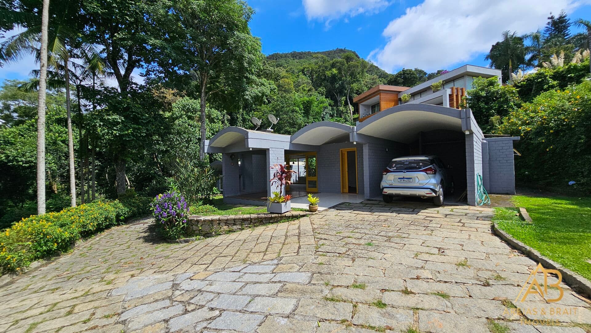 Casa à Venda no condomínio Vale do Bonsucesso, 3 quartos - Itaipava, Petrópolis/RJ