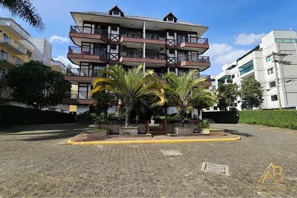 Apartamento à Venda em Itaipava, 140m² por R$ 1.097.000,00 - Petrópolis, RJ