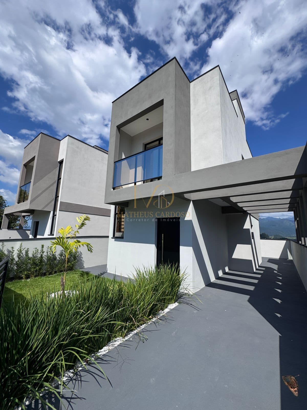 Duplex alto Padrão, Duas suites, em Aririu, Palhoça/SC