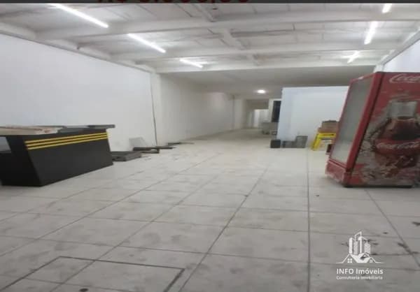 Prédio Comercial com 3 Pavimentos