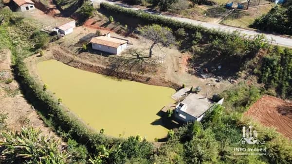Fazenda/Sítios/Chácaras em Socorro - Centro
