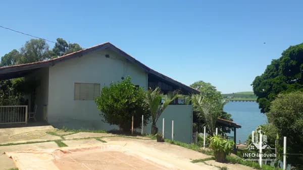 Fazenda/Sítios/Chácaras em Alfenas - Jardim Aeroporto