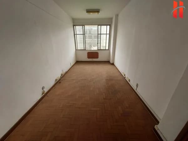 SALA COMERCIAL de 25 m² para Aluguel – Centro, Rio de Janeiro/RJ – R$ 650/mês