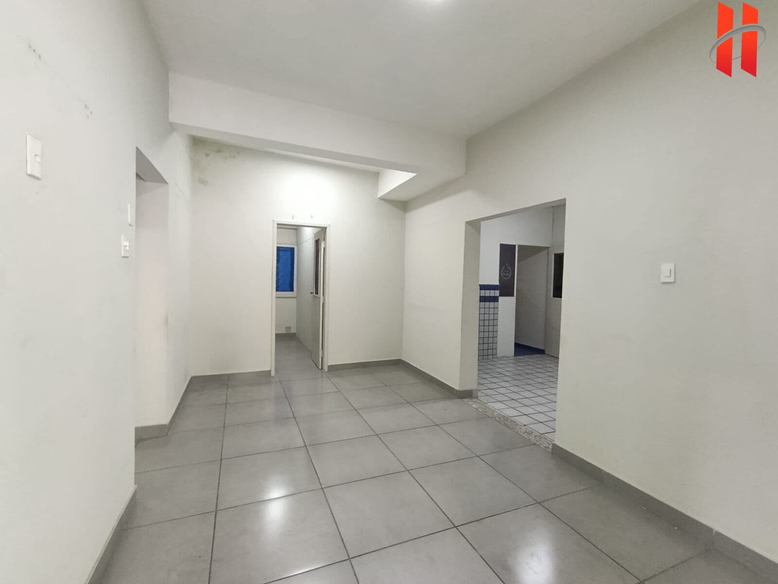 PRÉDIO Comercial com Terraço | 360m² | 6 salas | Av. Brigadeiro Lima e Silva