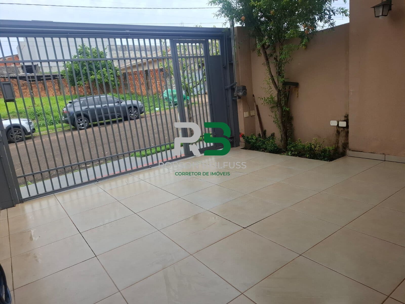 Casa à Venda no Jardim Tókio