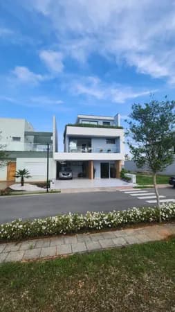 Sobrado Alto Padrão em Colônia Rio Grande, São José dos Pinhais/PR