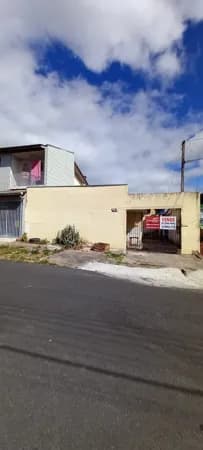 Casa em São José dos Pinhais - Braga
