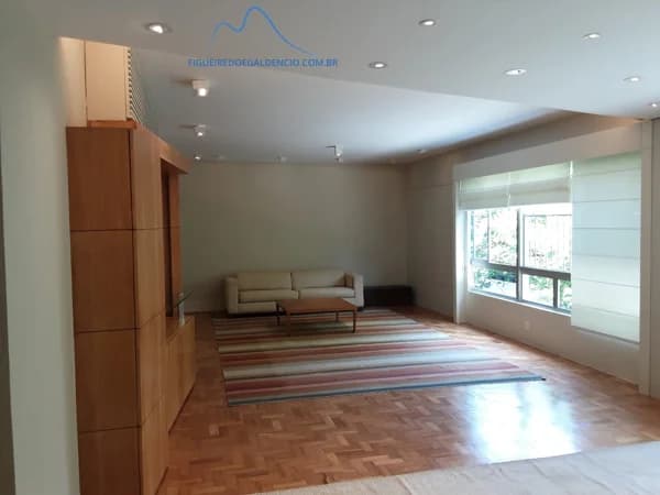 Apartamento Alto Padrão para Venda e Aluguel em Ipanema Rio de Janeiro-RJ