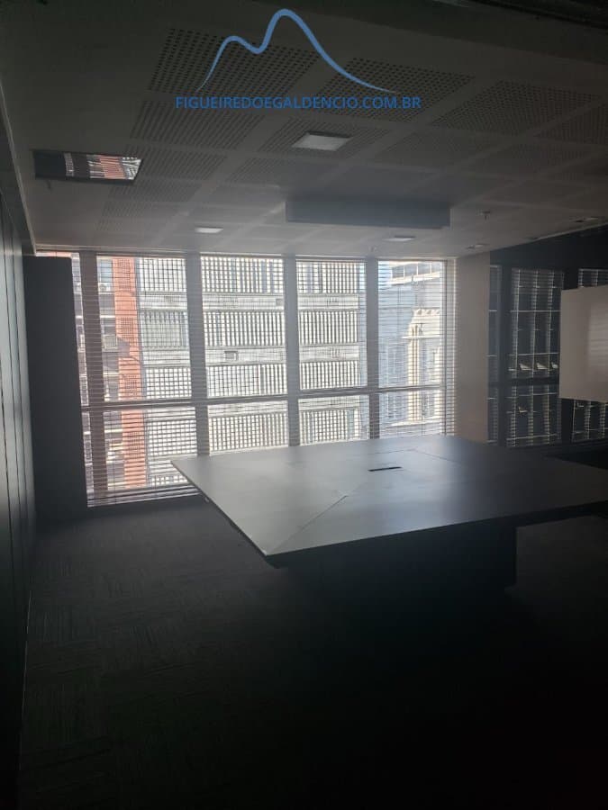 Sala comercial Em edifício para Aluguel em Centro Rio de Janeiro-RJ