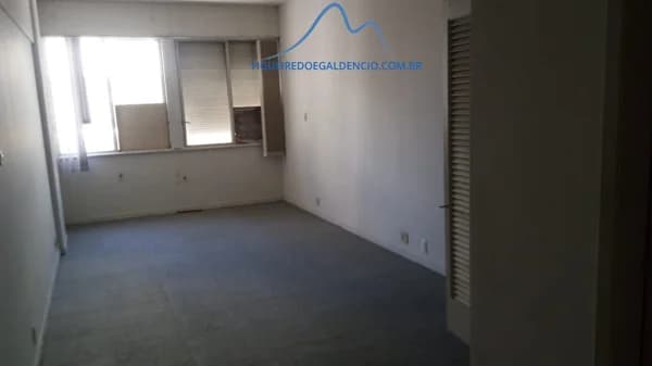 Sala comercial Em edifício para Aluguel em Centro Rio de Janeiro-RJ