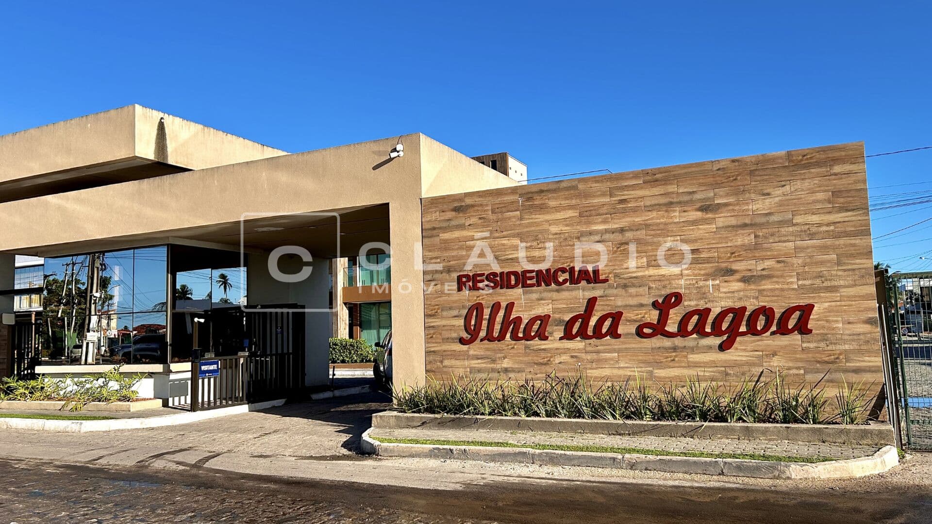 Casa Alto Padrão de 240m² em Marechal Deodoro no Residencial Ilha da Lagoa