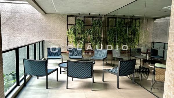 Apartamento 2 Quartos de Alto Padrão na Ponta Verde