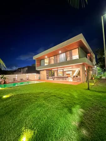 Casa de Altíssimo Padrão no Cond. Morada da Garça na Garça Torta