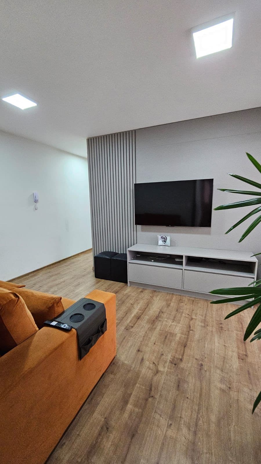 Apartamento Com área externa,03 Quartos, São João Batista, BH