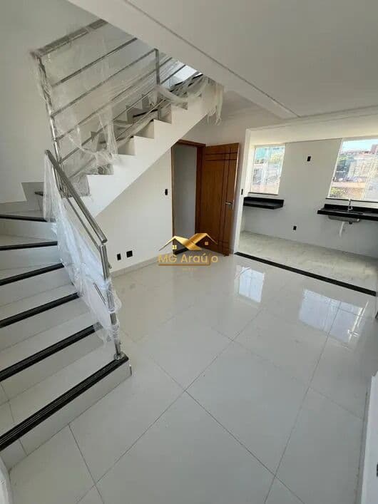 Cobertura Duplex, 02 Quartos, Copacabana, BH.